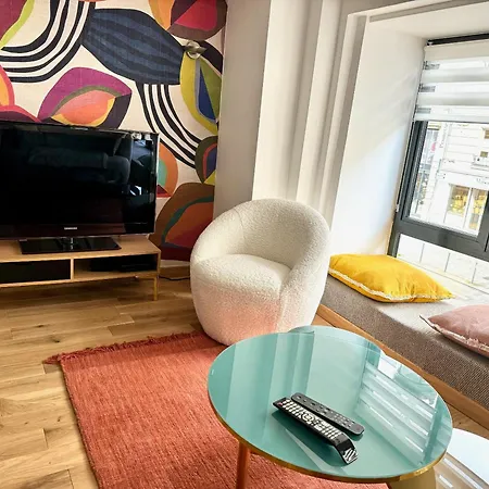 L'opera-gare Apartament